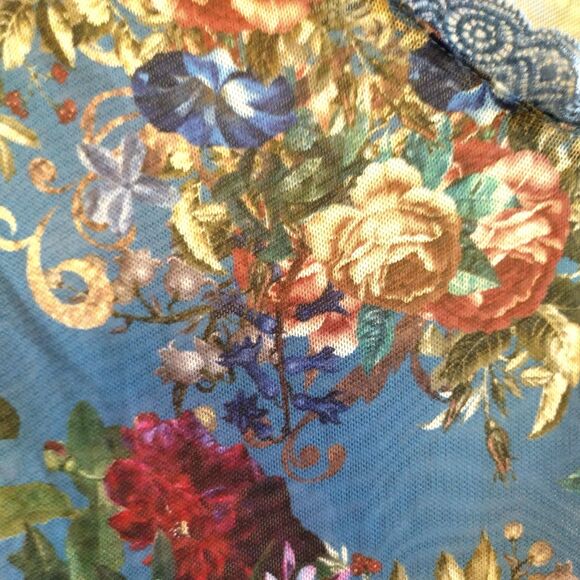 Floral Blue Women's Top - Picture 5 of 7